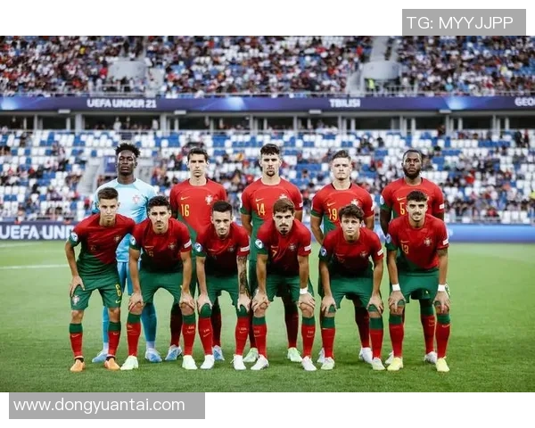 脆弱之星:足球场上一推就倒的球员们 脆弱之星:足球场上一推就倒的球员们